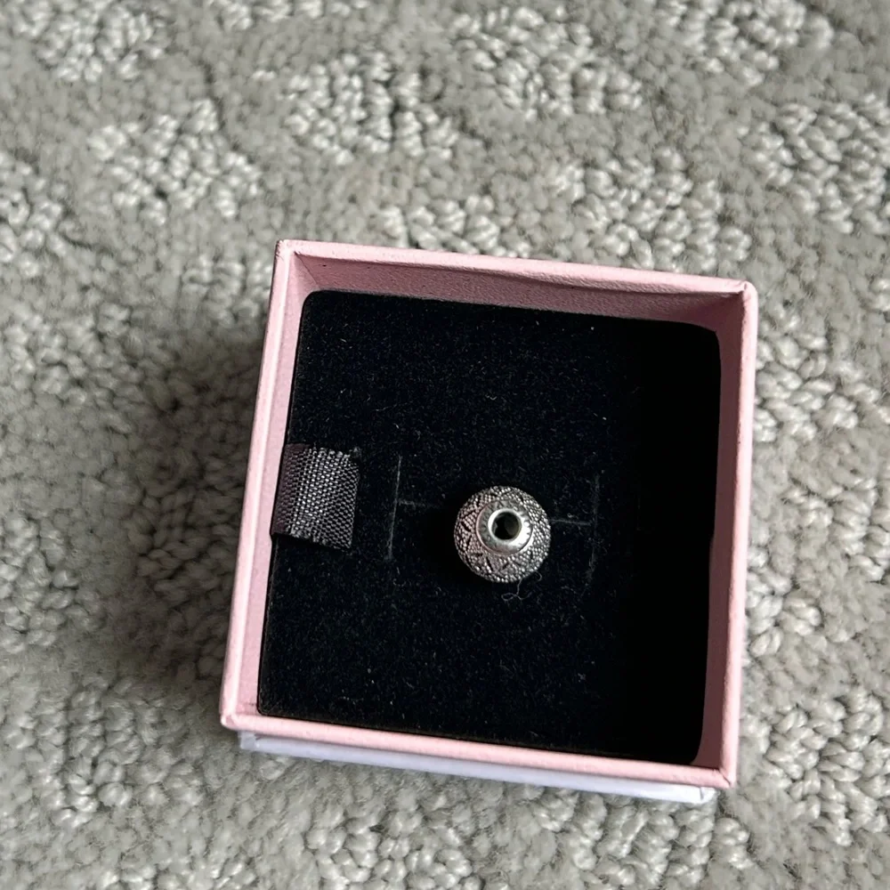 Pandora Retired Essence “Compassion” Charm - Picture 2 of 2